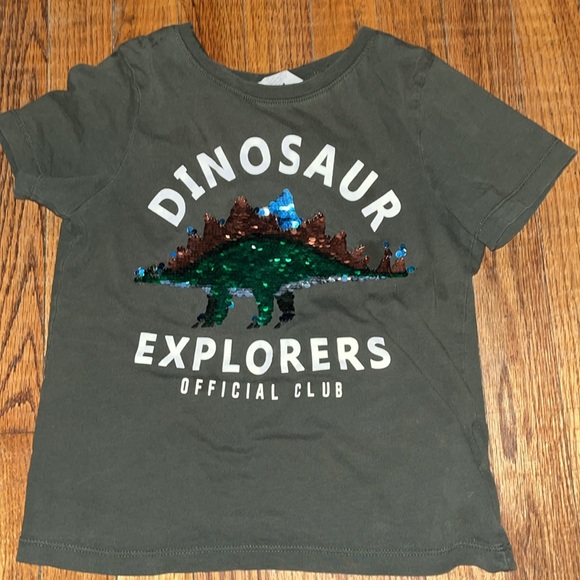 Green dinosaur shirt with color flips - Picture 2 of 2